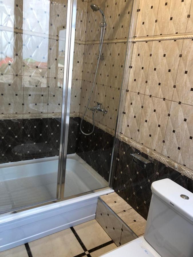 Nina Mini Hotel Gagra Exterior foto